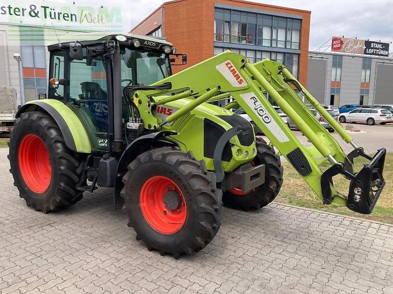 CLAAS axos 330 cx CX - Traktor: pilt 3 CLAAS axos 330 cx CX - Traktor: pilt 3