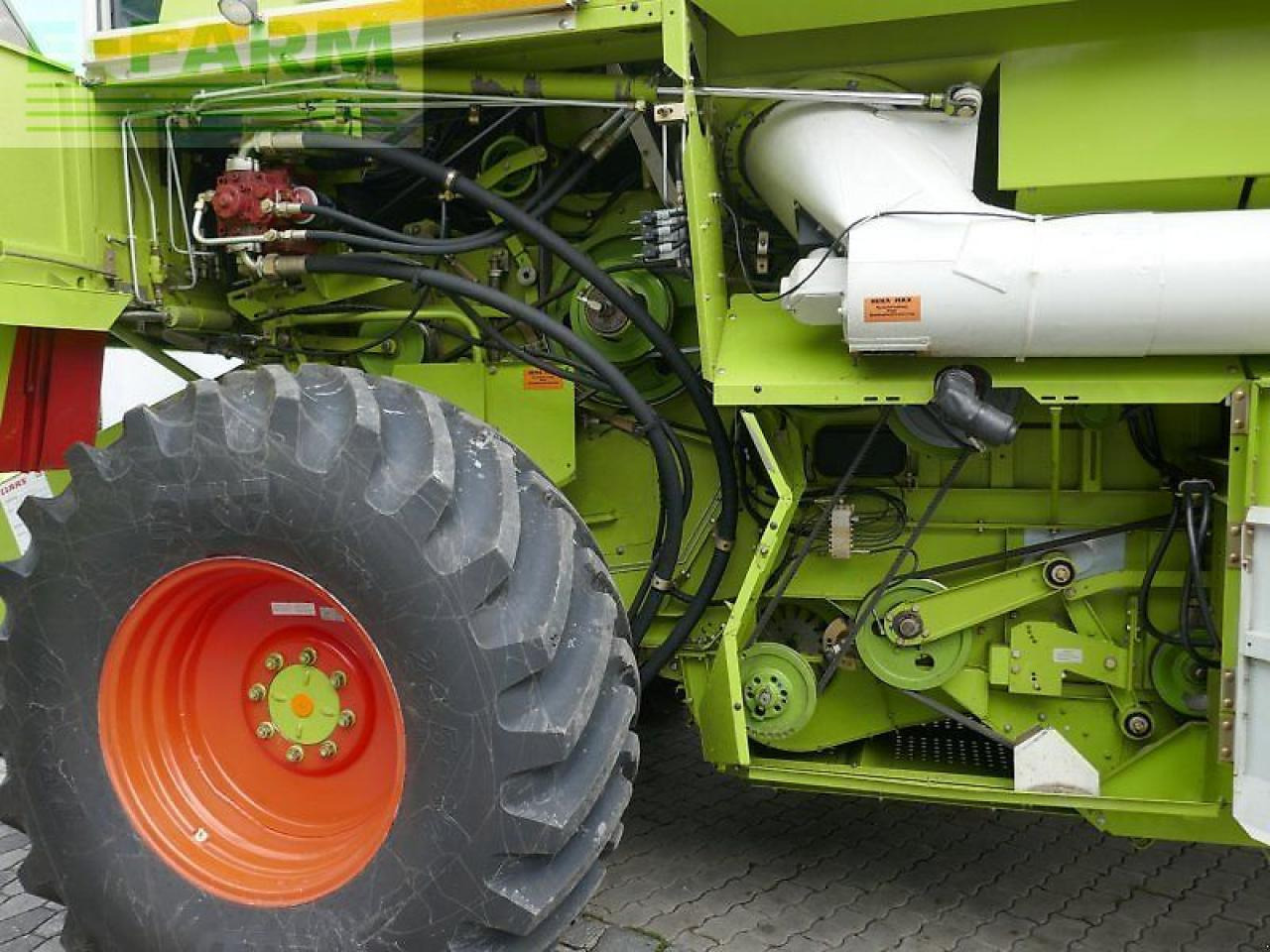 CLAAS dominator 208 mega - Kombain: pilt 5 CLAAS dominator 208 mega - Kombain: pilt 5