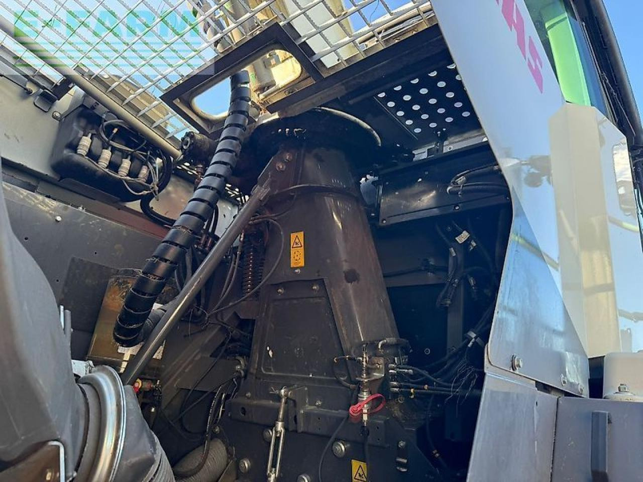 Koristusmasin CLAAS jaguar 860: pilt 17