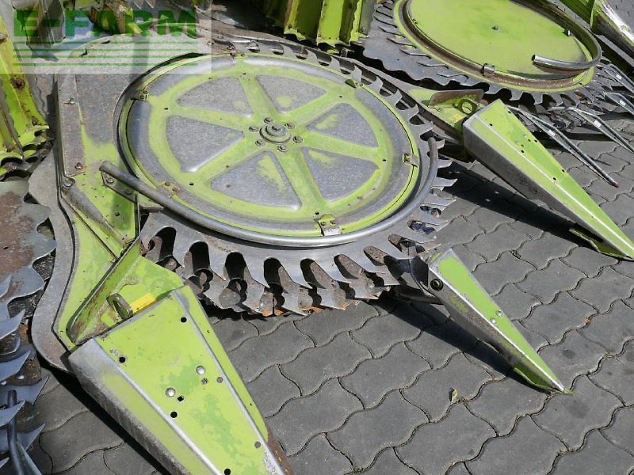Koristusmasin CLAAS jaguar 870: pilt 16