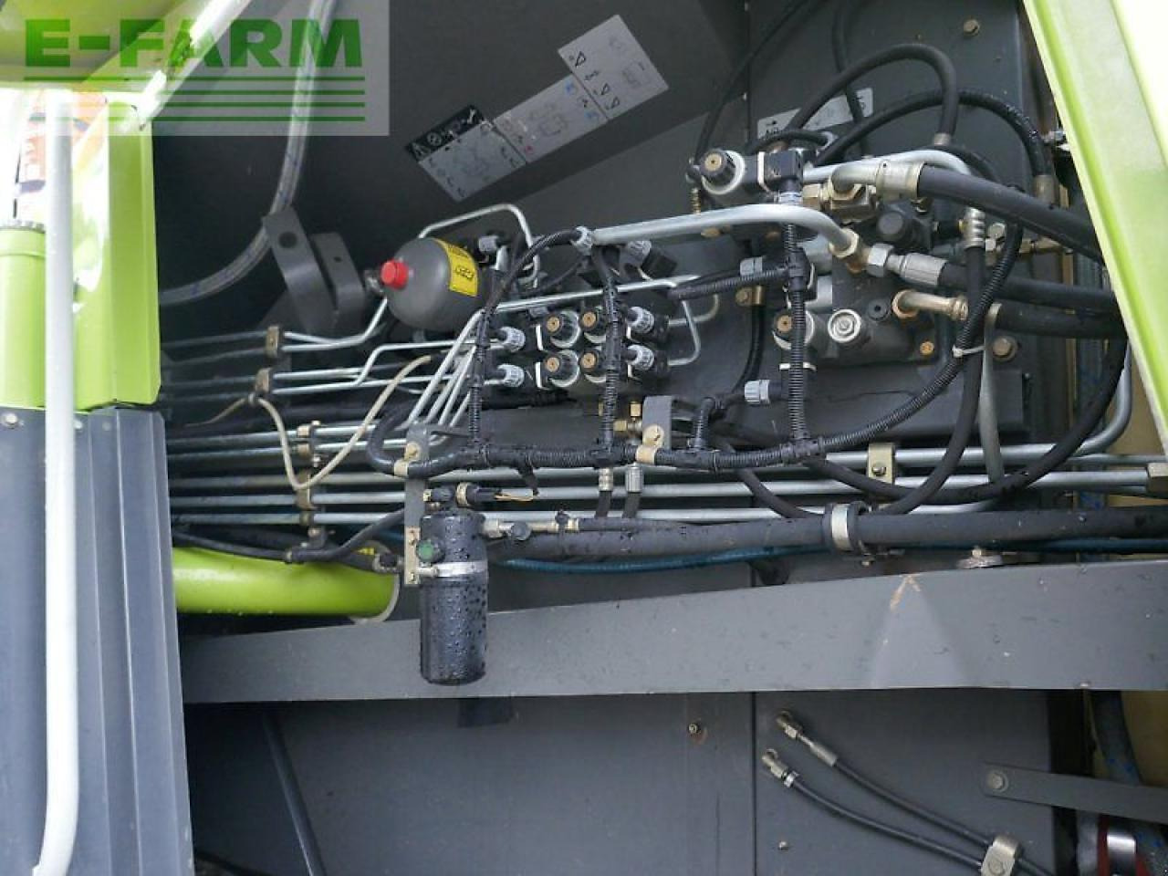 Koristusmasin CLAAS jaguar 870: pilt 13