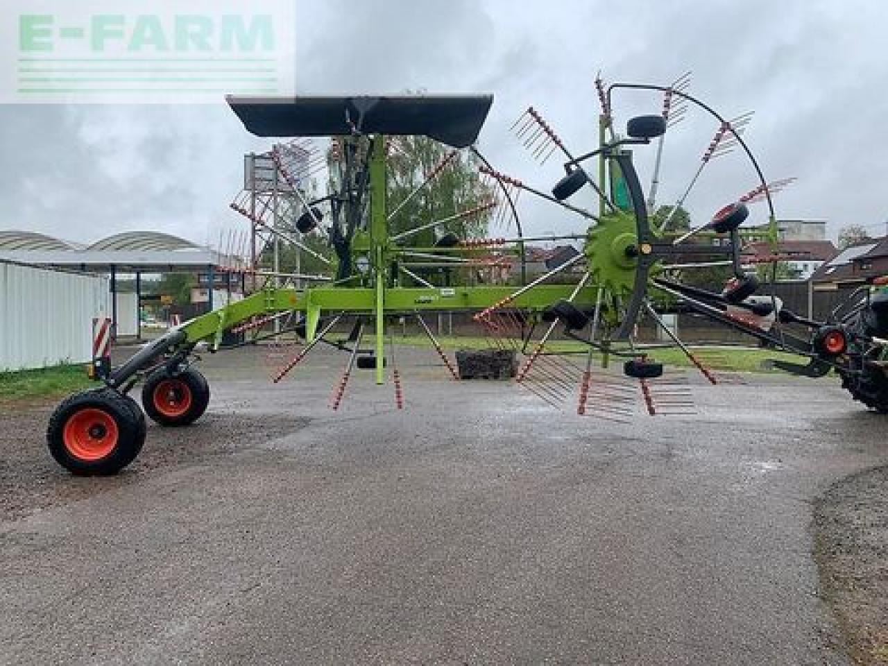 CLAAS liner 1900 neuwertiger seitenschwader - Kaarutaja/ Reha: pilt 1 CLAAS liner 1900 neuwertiger seitenschwader - Kaarutaja/ Reha: pilt 1