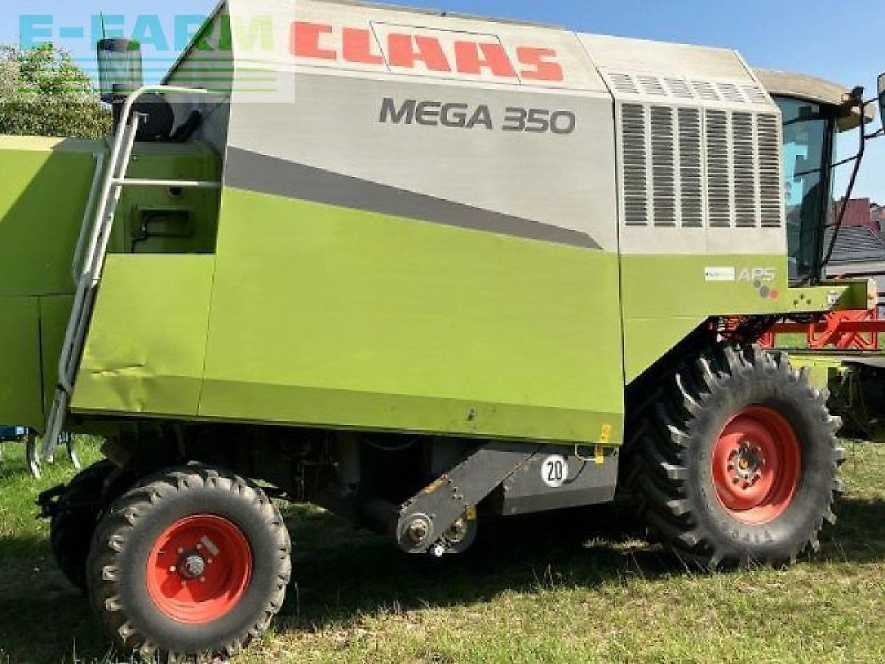 CLAAS mega 350 - Kombain: pilt 2 CLAAS mega 350 - Kombain: pilt 2