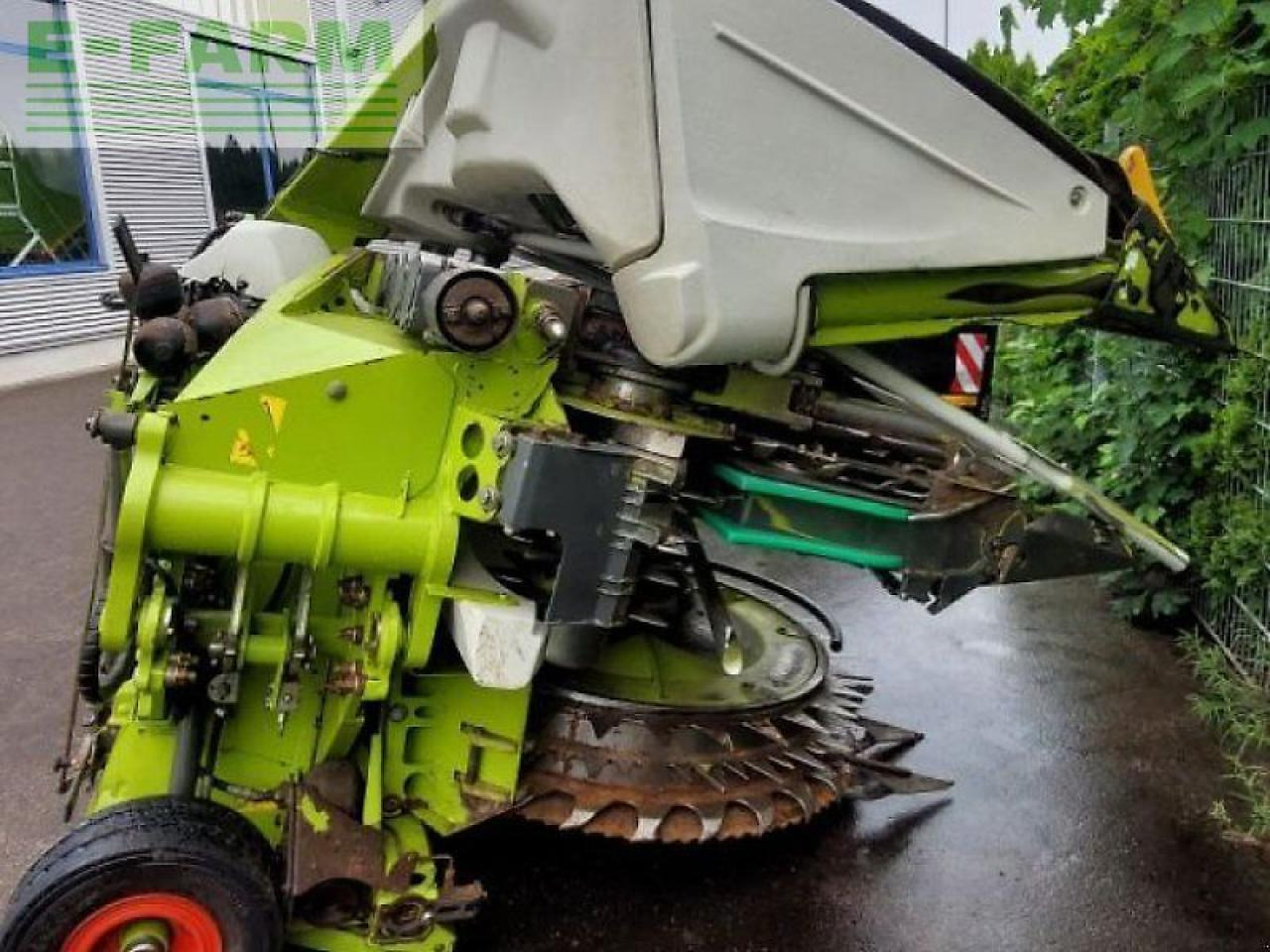 CLAAS orbis 900 - Saagikoristusmasina lisa: pilt 4 CLAAS orbis 900 - Saagikoristusmasina lisa: pilt 4