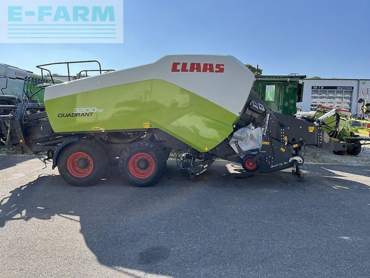 CLAAS quadrant 3200 rc tandem mit krassort vorbauhäcksler - Heinapress, kandiline: pilt 1 CLAAS quadrant 3200 rc tandem mit krassort vorbauhäcksler - Heinapress, kandiline: pilt 1