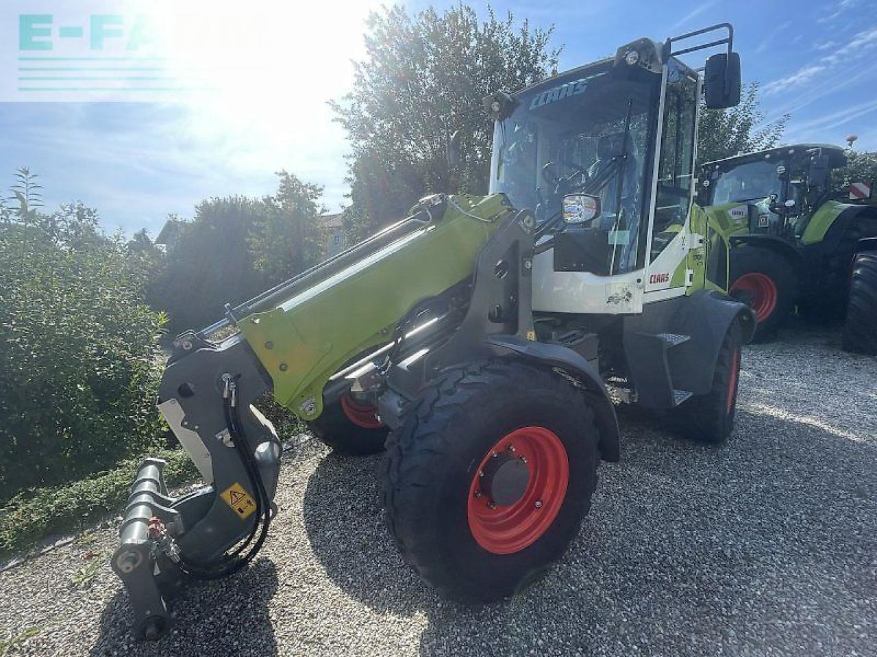 CLAAS torion 738 t sinus - eingesetzte maschine - Miniekskavaator: pilt 1 CLAAS torion 738 t sinus - eingesetzte maschine - Miniekskavaator: pilt 1