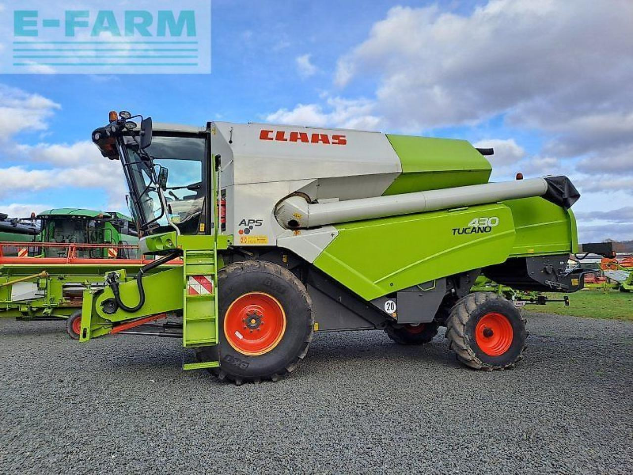 CLAAS tucano 430 - Kombain: pilt 1 CLAAS tucano 430 - Kombain: pilt 1