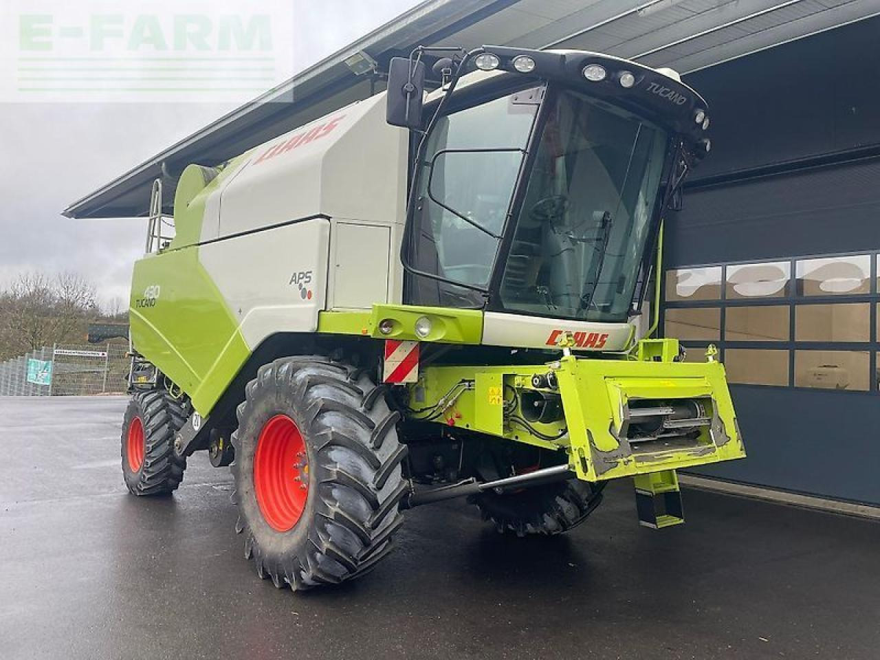 CLAAS tucano 430 + schneidwerk c540 - sofort einsatzbereite maschine! - Kombain: pilt 1 CLAAS tucano 430 + schneidwerk c540 - sofort einsatzbereite maschine! - Kombain: pilt 1