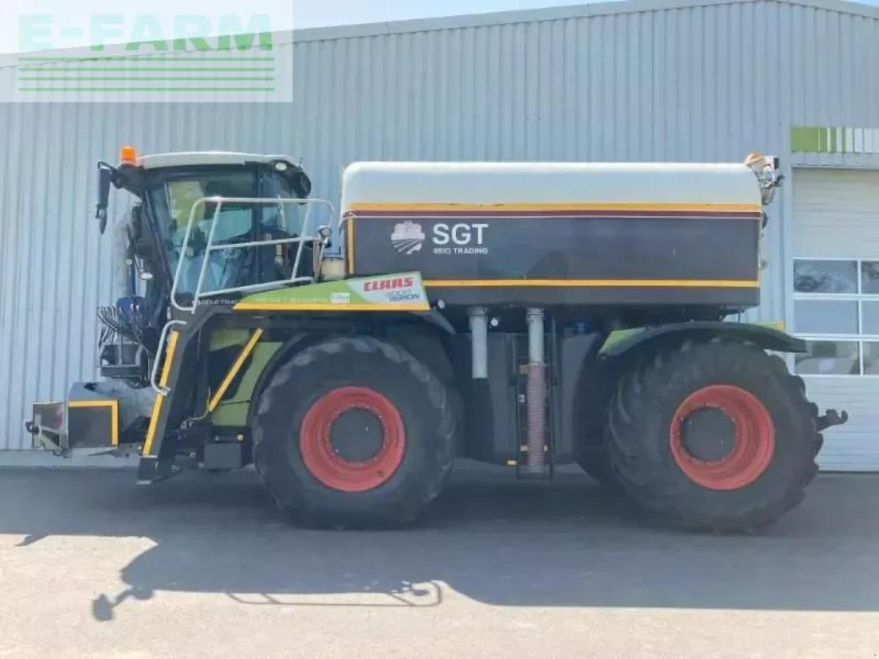 CLAAS xerion 4000 saddle trac SADDLE TRAC - Traktor: pilt 4 CLAAS xerion 4000 saddle trac SADDLE TRAC - Traktor: pilt 4