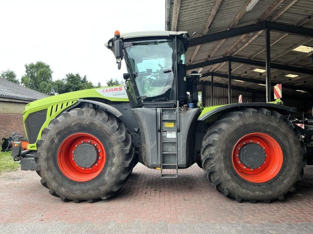 CLAAS xerion 4000 trac vc TRAC VC - Traktor: pilt 5 CLAAS xerion 4000 trac vc TRAC VC - Traktor: pilt 5