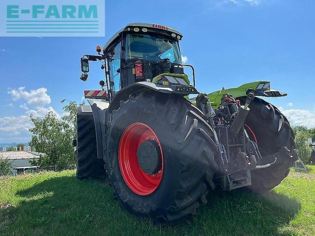 CLAAS xerion 4200 trac vc TRAC VC - Traktor: pilt 4 CLAAS xerion 4200 trac vc TRAC VC - Traktor: pilt 4