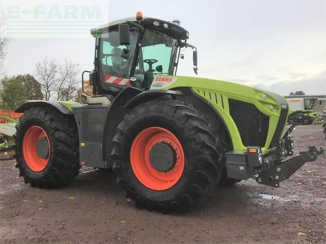 CLAAS xerion 4200 trac vc TRAC VC - Traktor: pilt 4 CLAAS xerion 4200 trac vc TRAC VC - Traktor: pilt 4