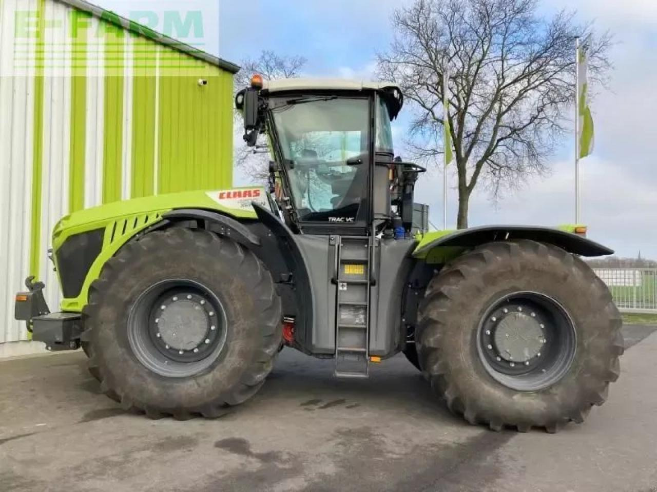 CLAAS xerion 4200 trac vc TRAC VC - Traktor: pilt 5 CLAAS xerion 4200 trac vc TRAC VC - Traktor: pilt 5