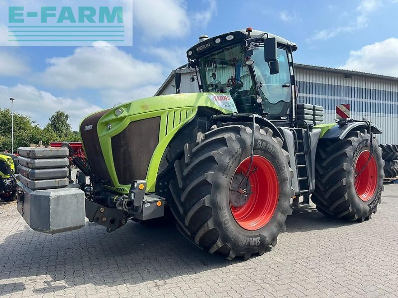 CLAAS xerion 5000 trac TRAC - Traktor: pilt 1 CLAAS xerion 5000 trac TRAC - Traktor: pilt 1