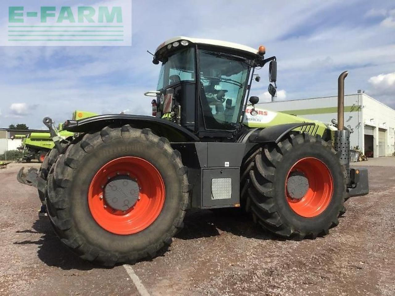 CLAAS xerion 5000 trac TRAC - Traktor: pilt 4 CLAAS xerion 5000 trac TRAC - Traktor: pilt 4