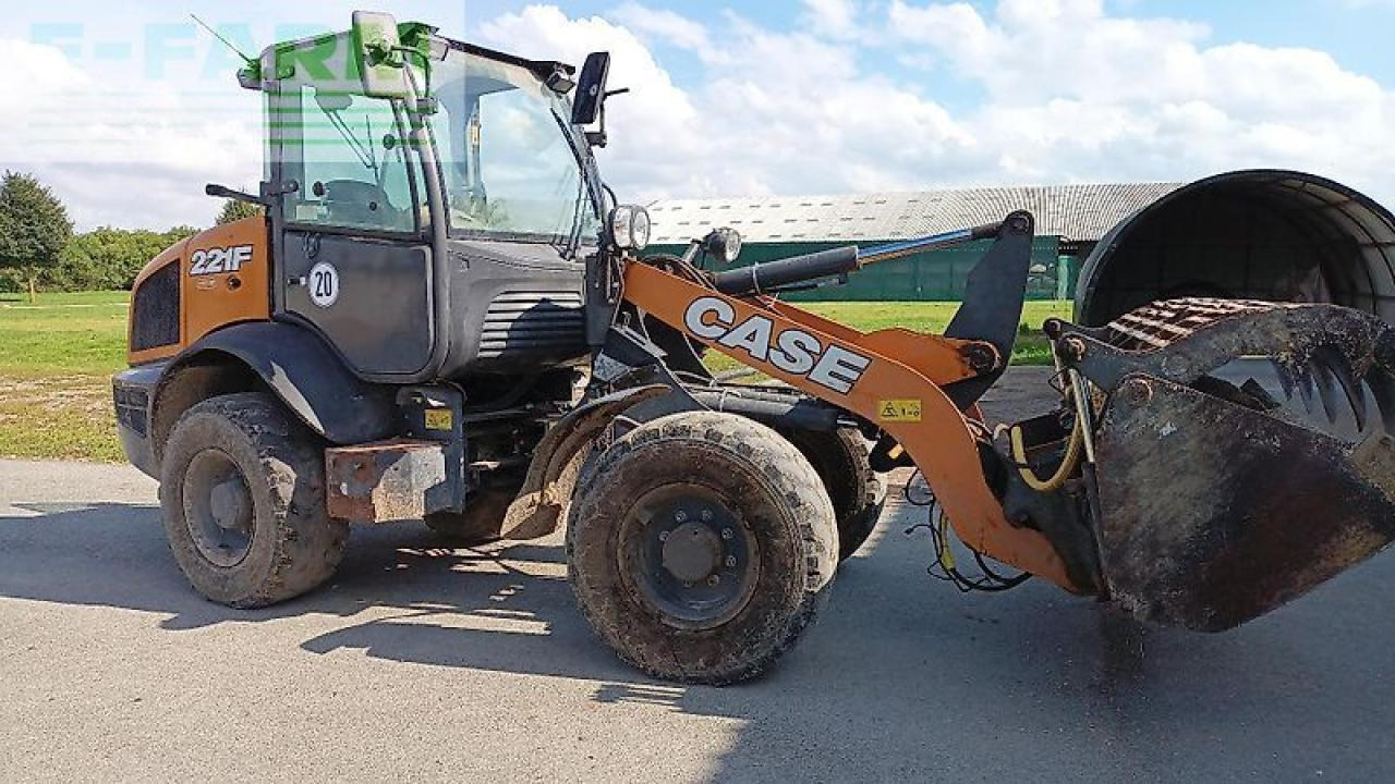 Case-IH 221 f - Miniekskavaator: pilt 2 Case-IH 221 f - Miniekskavaator: pilt 2