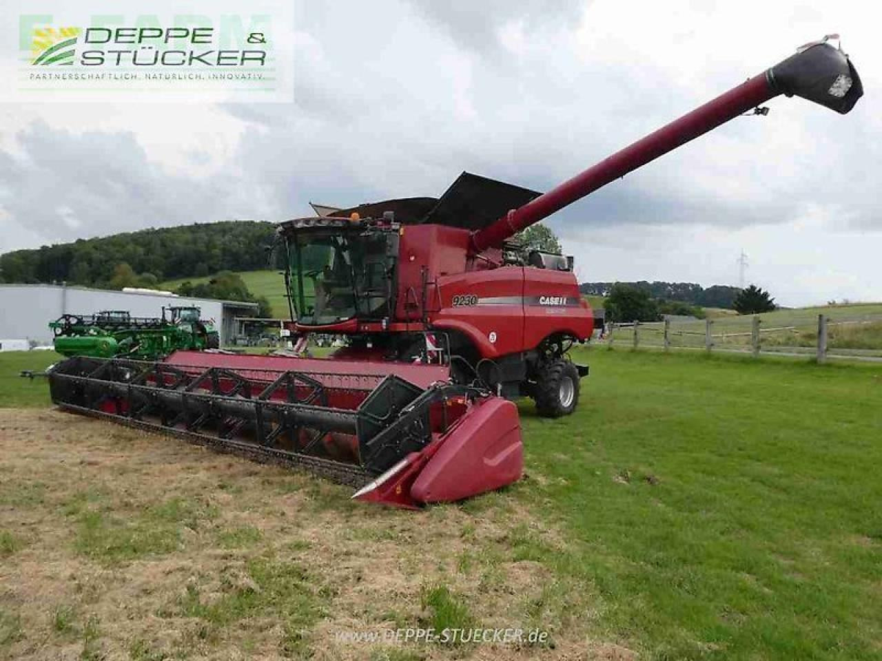 Case-IH 9230 raupe - Kombain: pilt 2 Case-IH 9230 raupe - Kombain: pilt 2
