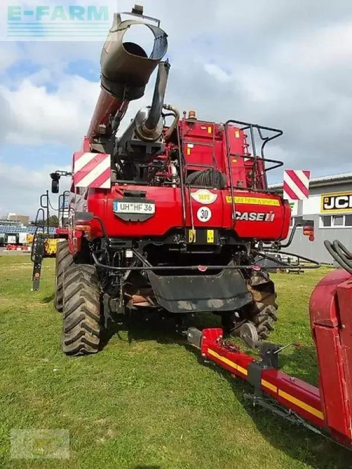Case-IH axial-flow 6150 inkl. 6,70 m schneidwerk und wagen - Kombain: pilt 3 Case-IH axial-flow 6150 inkl. 6,70 m schneidwerk und wagen - Kombain: pilt 3