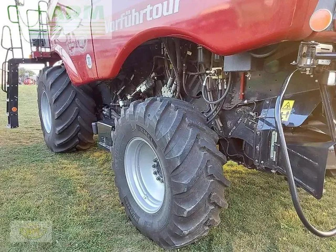 Case-IH axial-flow 6150 inkl. schneidwerk 7,62 m und wagen - Kombain: pilt 3 Case-IH axial-flow 6150 inkl. schneidwerk 7,62 m und wagen - Kombain: pilt 3