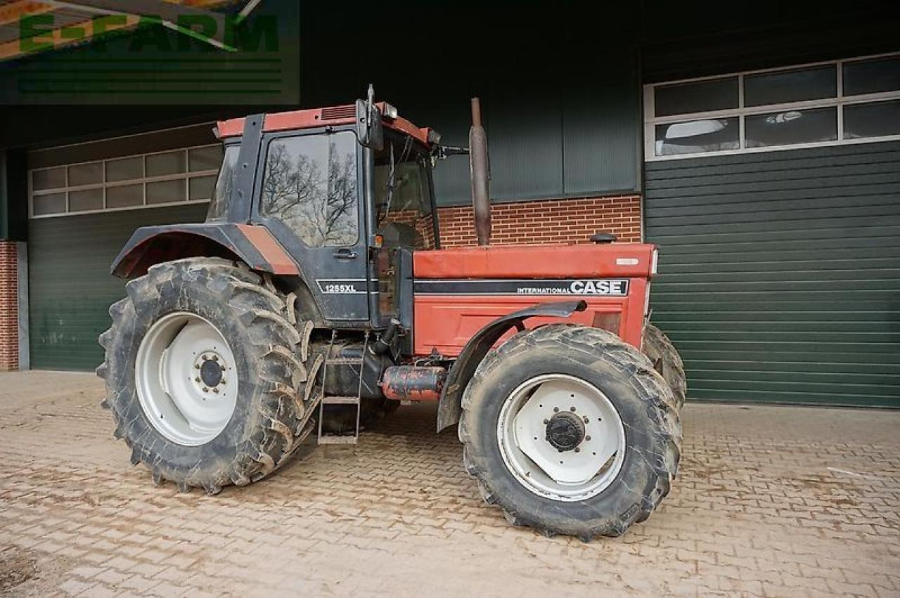 Case-IH ihc 1255 xl - Traktor: pilt 1 Case-IH ihc 1255 xl - Traktor: pilt 1