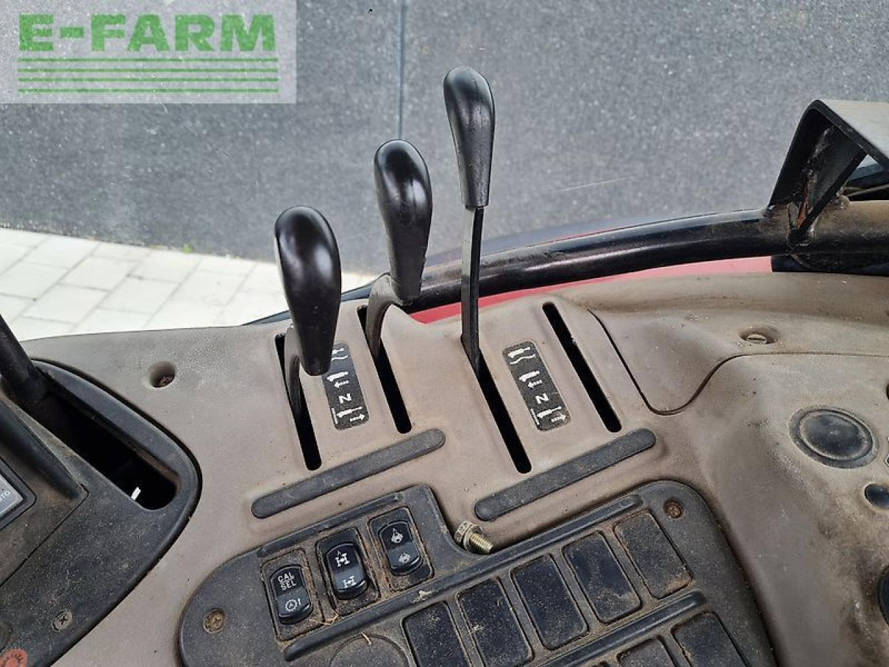 Traktor Case-IH maxxum 115: pilt 9