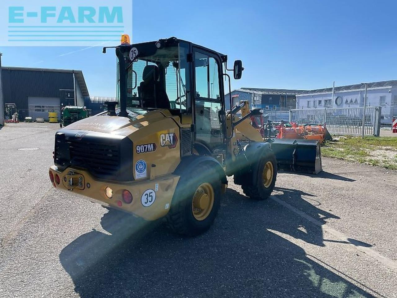 Caterpillar 907m - Miniekskavaator: pilt 4 Caterpillar 907m - Miniekskavaator: pilt 4