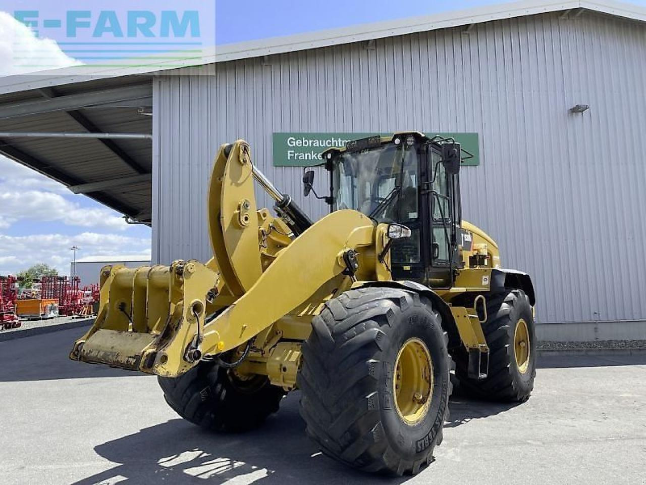 Caterpillar cat 938m - Miniekskavaator: pilt 1 Caterpillar cat 938m - Miniekskavaator: pilt 1