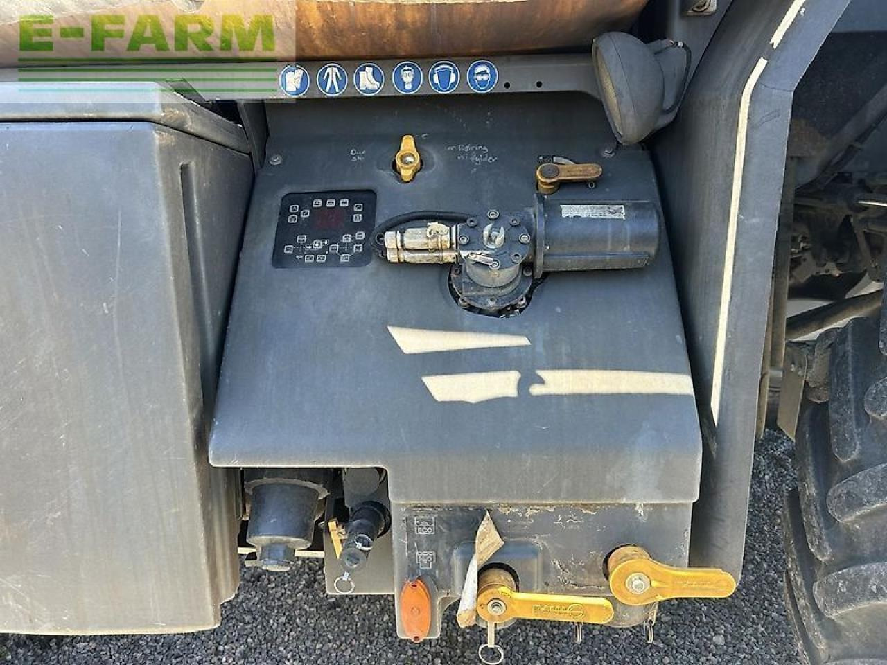 Challenger rg655 - Järelveetav pritsija: pilt 3 Challenger rg655 - Järelveetav pritsija: pilt 3