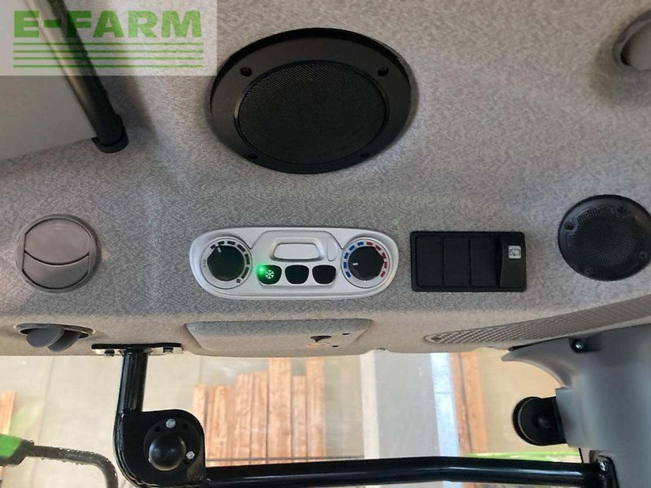 Traktor Deutz-Fahr 6125 c powershift PowerShift: pilt 17