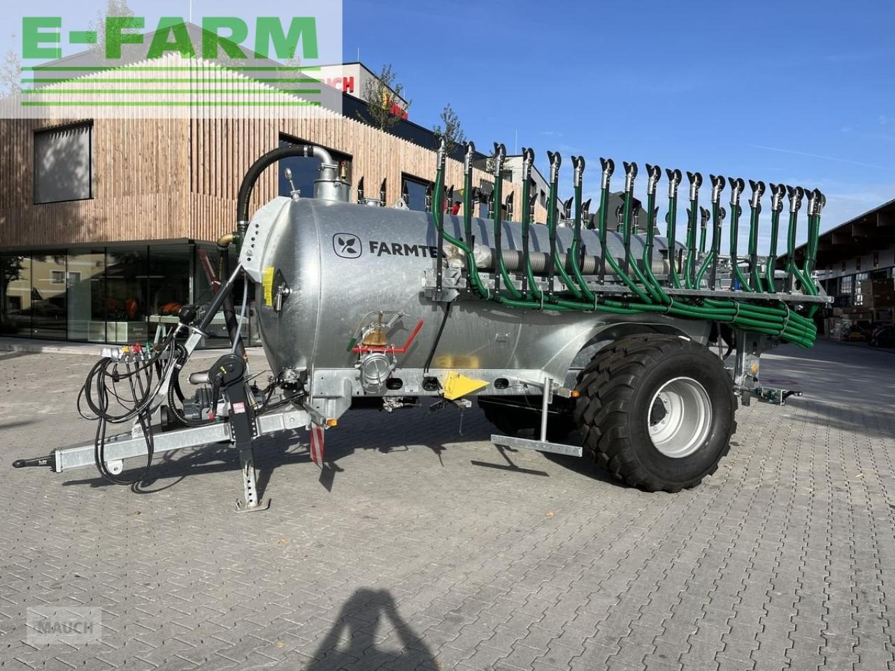 Farmtech supercis 800 mit condor 10.5 - Traktor: pilt 1 Farmtech supercis 800 mit condor 10.5 - Traktor: pilt 1
