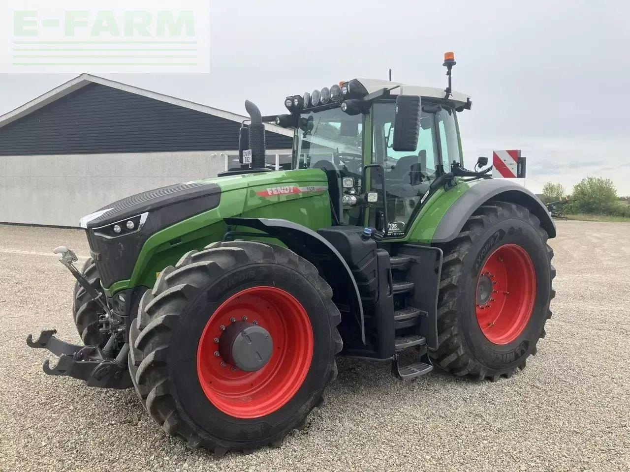 Fendt 1038 vario gen3 - Traktor: pilt 1 Fendt 1038 vario gen3 - Traktor: pilt 1