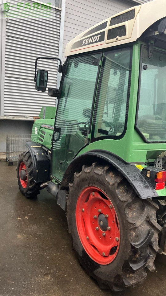 Fendt 206 v V - Traktor: pilt 2 Fendt 206 v V - Traktor: pilt 2