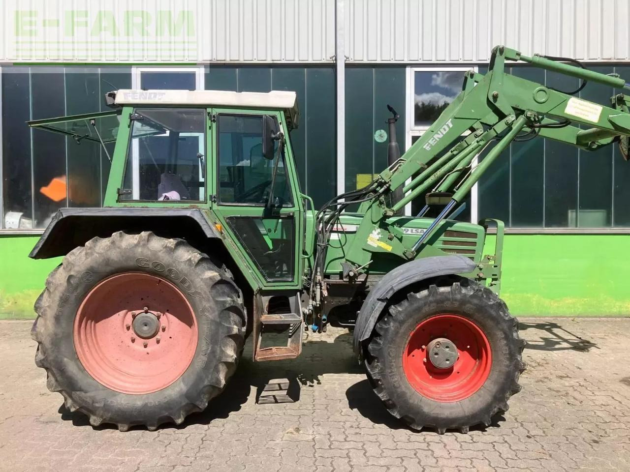 Fendt 309 lsa - Traktor: pilt 2 Fendt 309 lsa - Traktor: pilt 2