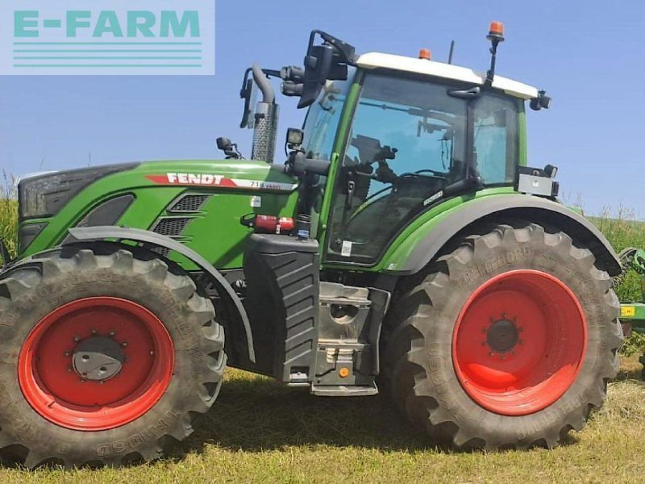 Fendt 718 vario powerplus mit rkt & vf reifen PowerPlus - Traktor: pilt 1 Fendt 718 vario powerplus mit rkt & vf reifen PowerPlus - Traktor: pilt 1