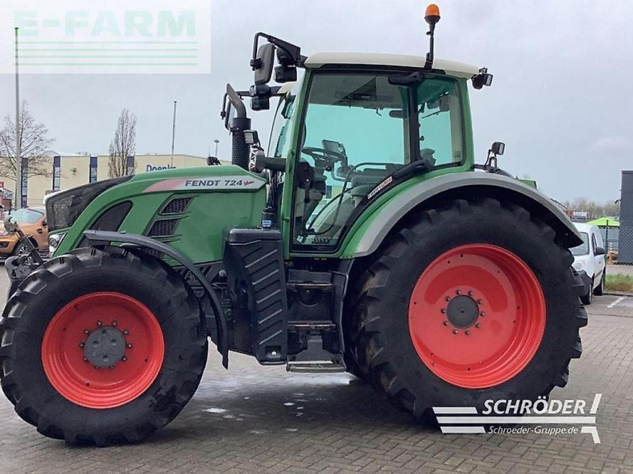 Fendt 724 s4 profi plus - Traktor: pilt 4 Fendt 724 s4 profi plus - Traktor: pilt 4