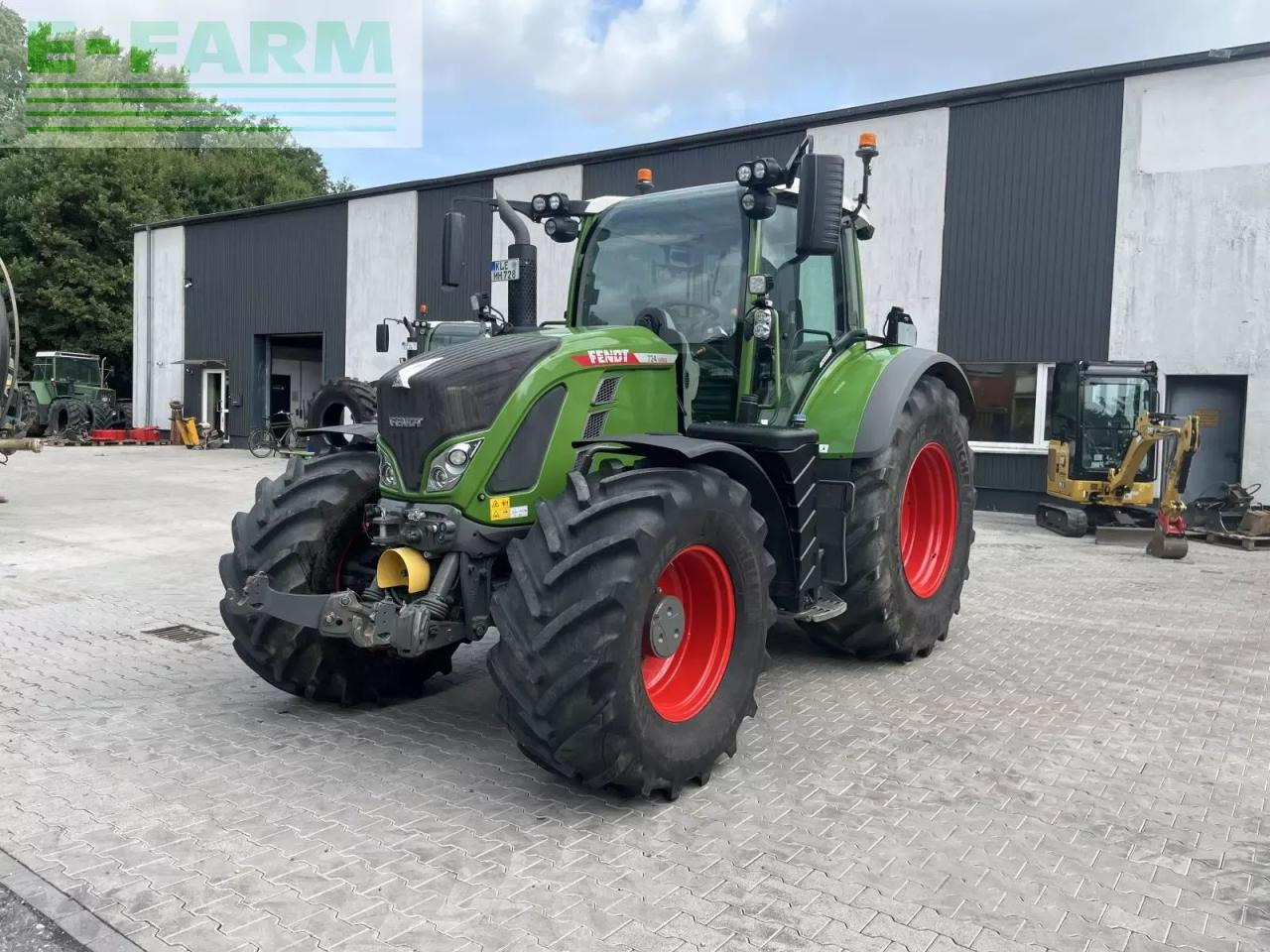 Fendt 724 vario profiplus - Traktor: pilt 2 Fendt 724 vario profiplus - Traktor: pilt 2