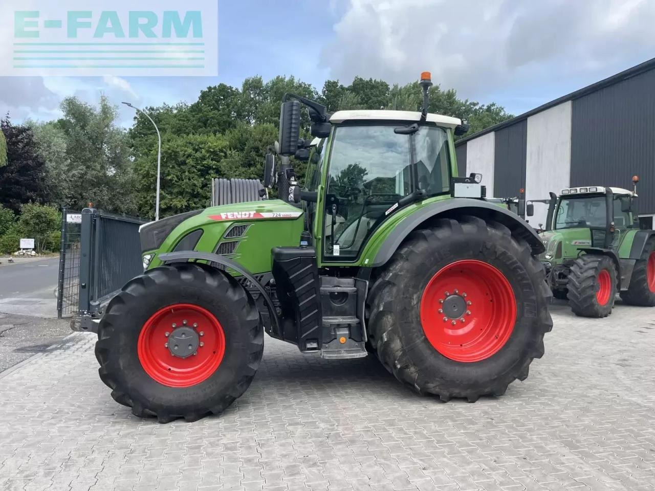 Fendt 724 vario profiplus - Traktor: pilt 3 Fendt 724 vario profiplus - Traktor: pilt 3