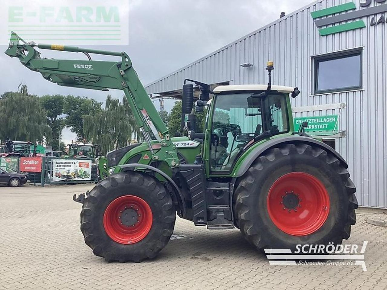 Fendt 724 vario s4 profi plus ProfiPlus - Traktor: pilt 2 Fendt 724 vario s4 profi plus ProfiPlus - Traktor: pilt 2