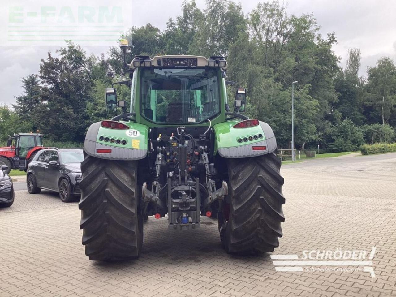 Fendt 724 vario s4 profi plus ProfiPlus - Traktor: pilt 3 Fendt 724 vario s4 profi plus ProfiPlus - Traktor: pilt 3