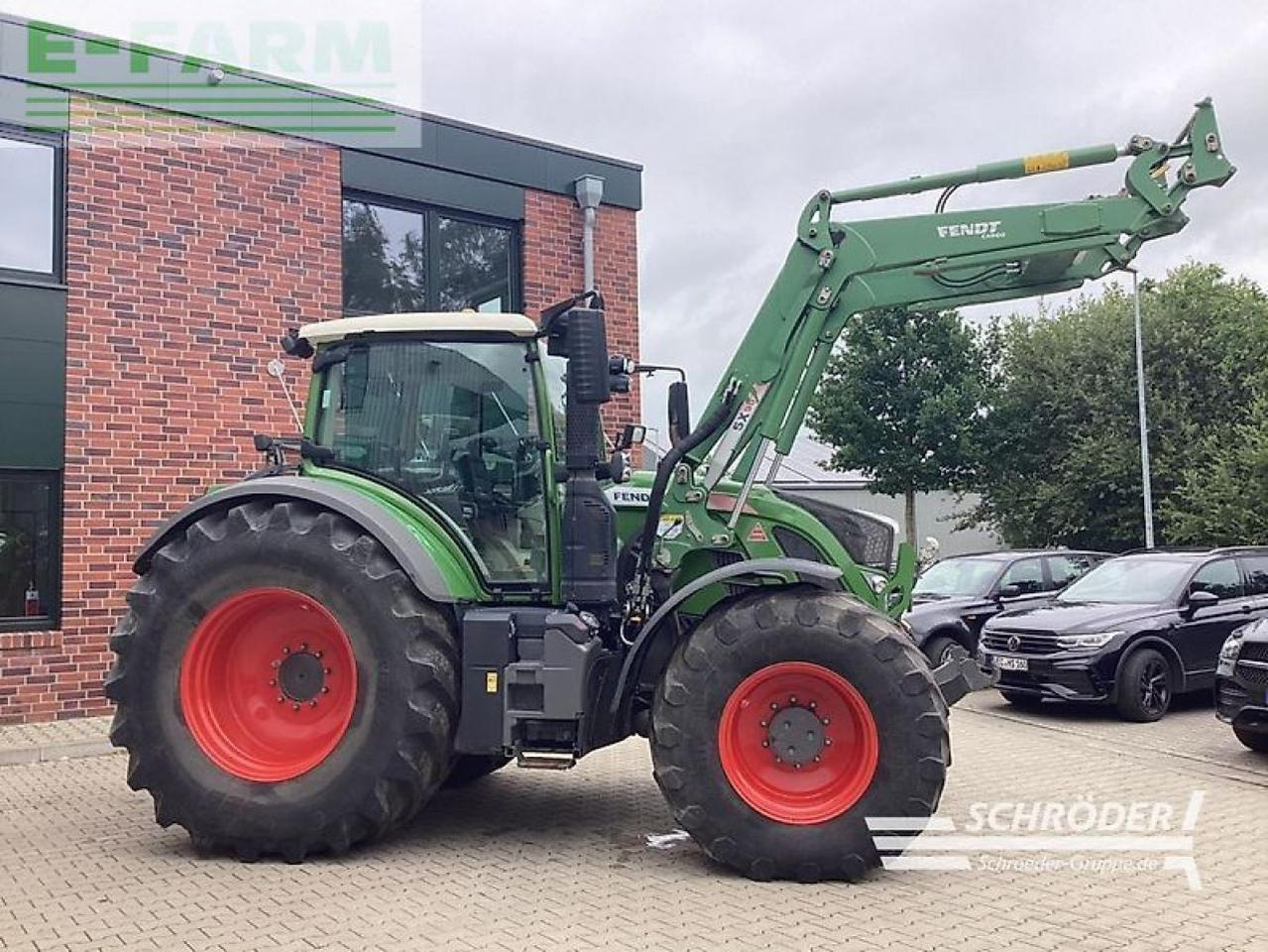 Fendt 724 vario s4 profi plus ProfiPlus - Traktor: pilt 5 Fendt 724 vario s4 profi plus ProfiPlus - Traktor: pilt 5
