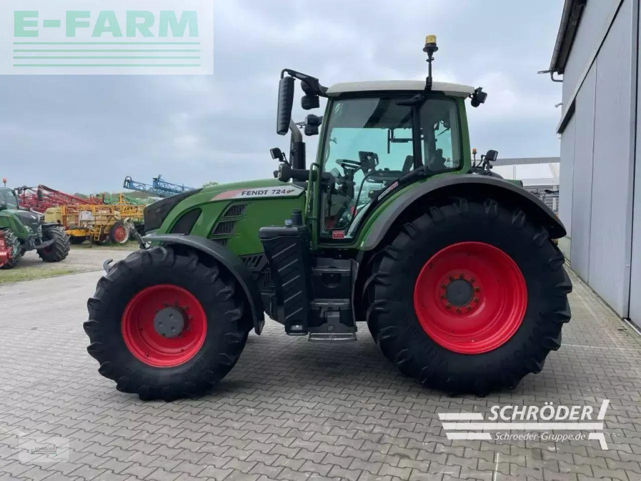 Fendt 724 vario s4 profi plus ProfiPlus - Traktor: pilt 5 Fendt 724 vario s4 profi plus ProfiPlus - Traktor: pilt 5