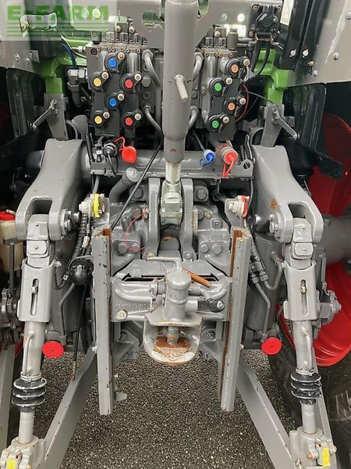 Fendt 824 s4 profiplus - Traktor: pilt 5 Fendt 824 s4 profiplus - Traktor: pilt 5