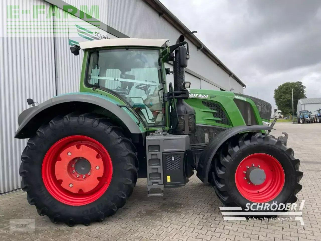 Fendt 824 vario s4 profi plus ProfiPlus - Traktor: pilt 2 Fendt 824 vario s4 profi plus ProfiPlus - Traktor: pilt 2