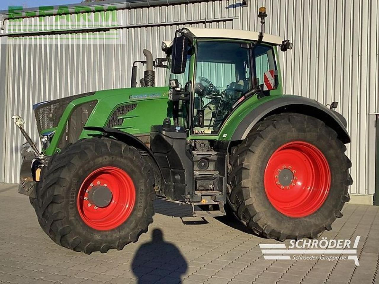 Fendt 824 vario s4 profi plus ProfiPlus - Traktor: pilt 2 Fendt 824 vario s4 profi plus ProfiPlus - Traktor: pilt 2