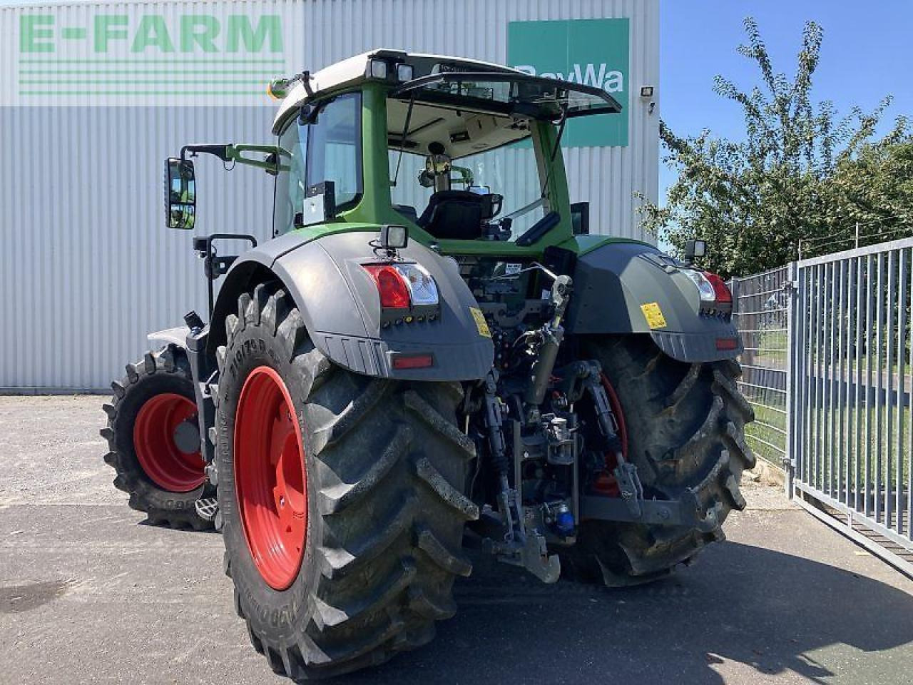 Fendt 828 vario profiplus ProfiPlus - Traktor: pilt 3 Fendt 828 vario profiplus ProfiPlus - Traktor: pilt 3