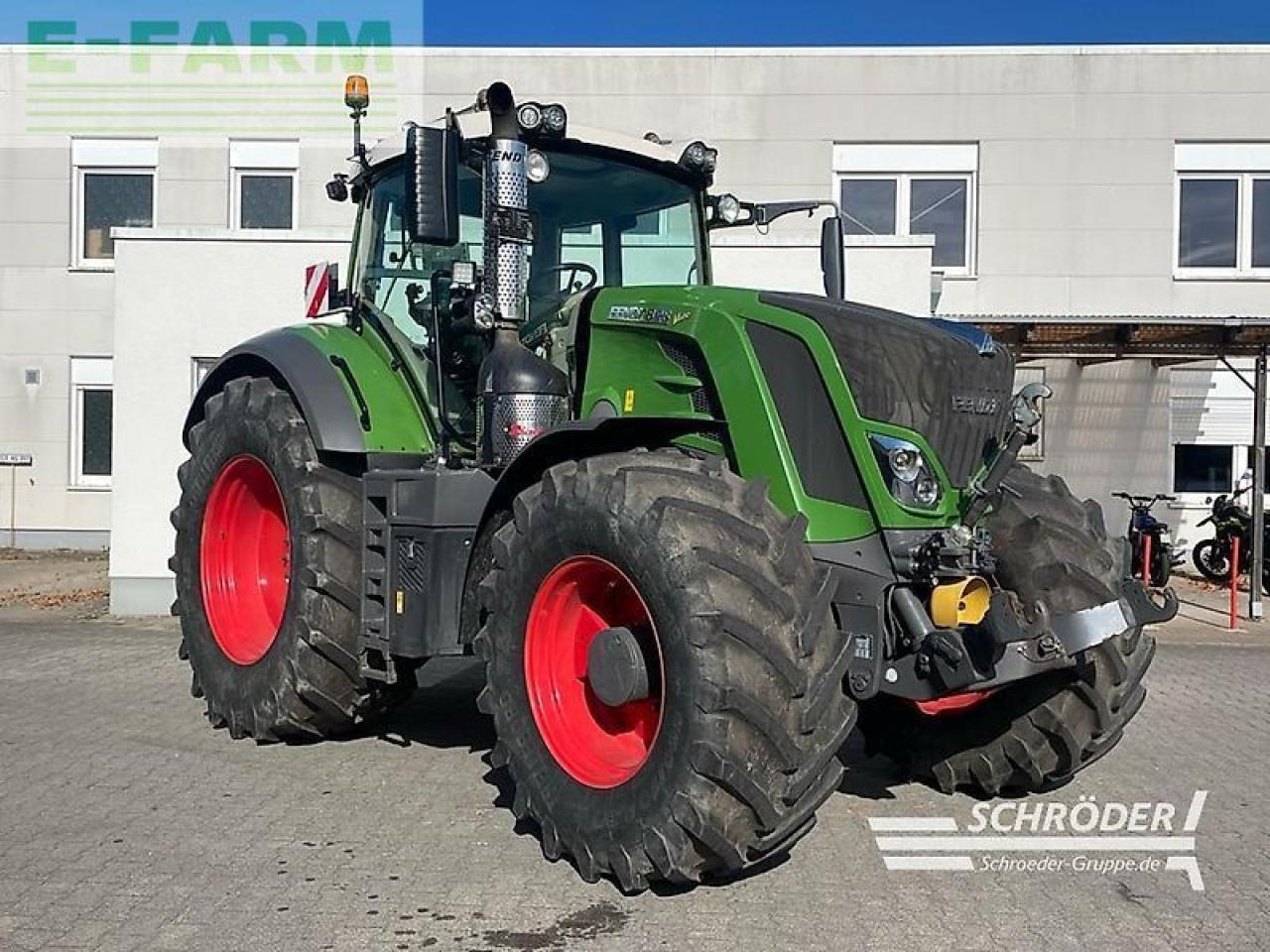 Fendt 828 vario s4 profi plus ProfiPlus - Traktor: pilt 1 Fendt 828 vario s4 profi plus ProfiPlus - Traktor: pilt 1