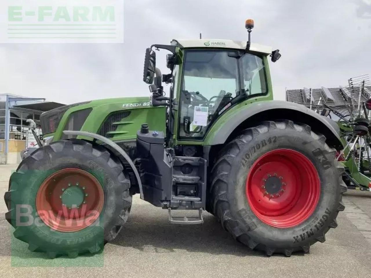 Fendt 828 vario s4 profi plus ProfiPlus - Traktor: pilt 3 Fendt 828 vario s4 profi plus ProfiPlus - Traktor: pilt 3