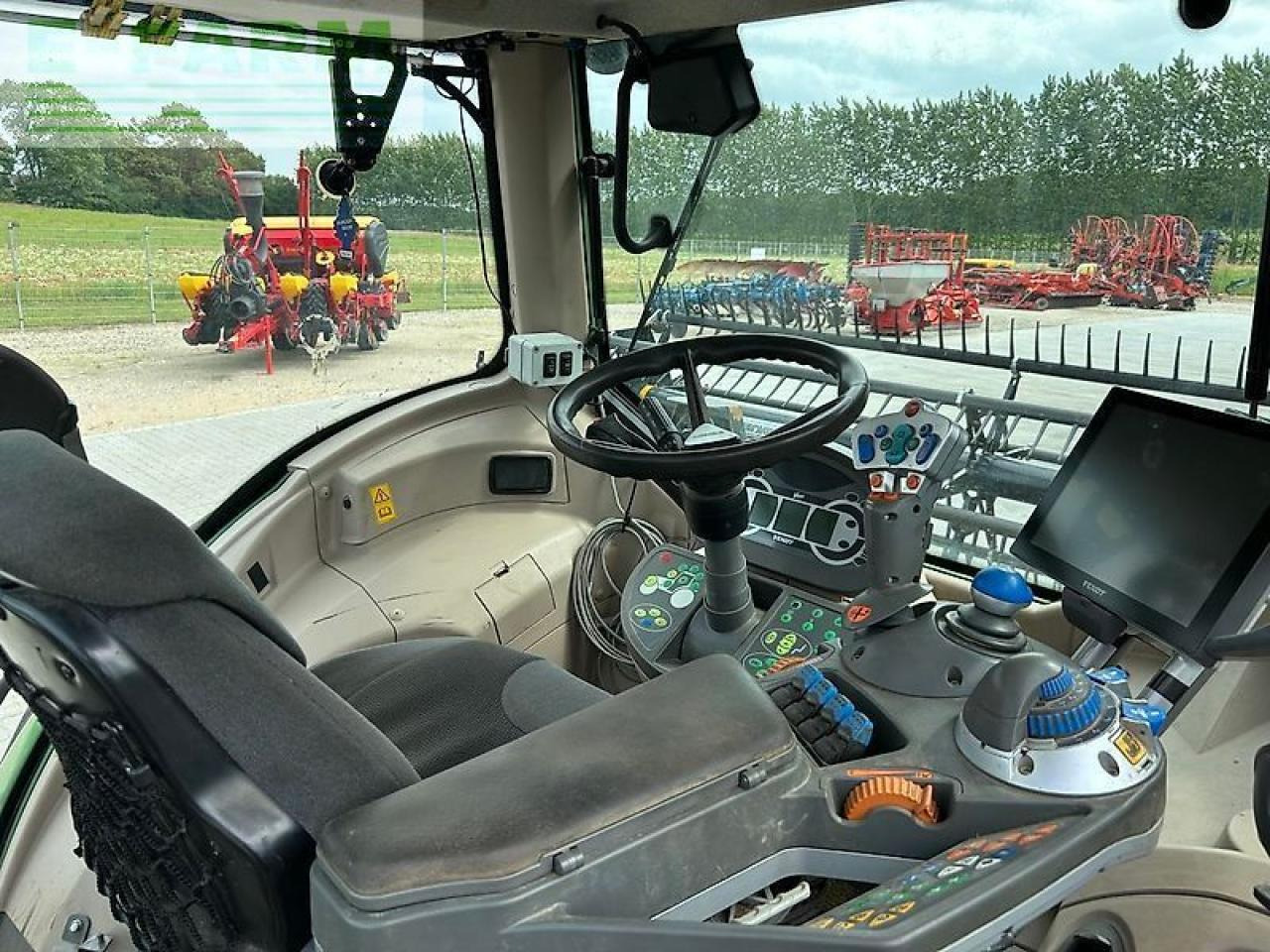 Fendt 828 vario scr - Traktor: pilt 3 Fendt 828 vario scr - Traktor: pilt 3