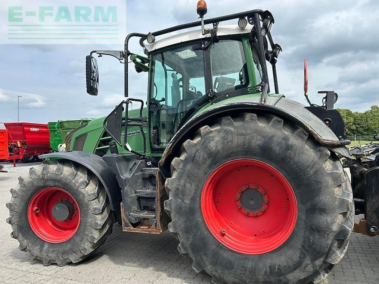 Fendt 828 vario scr - Traktor: pilt 2 Fendt 828 vario scr - Traktor: pilt 2
