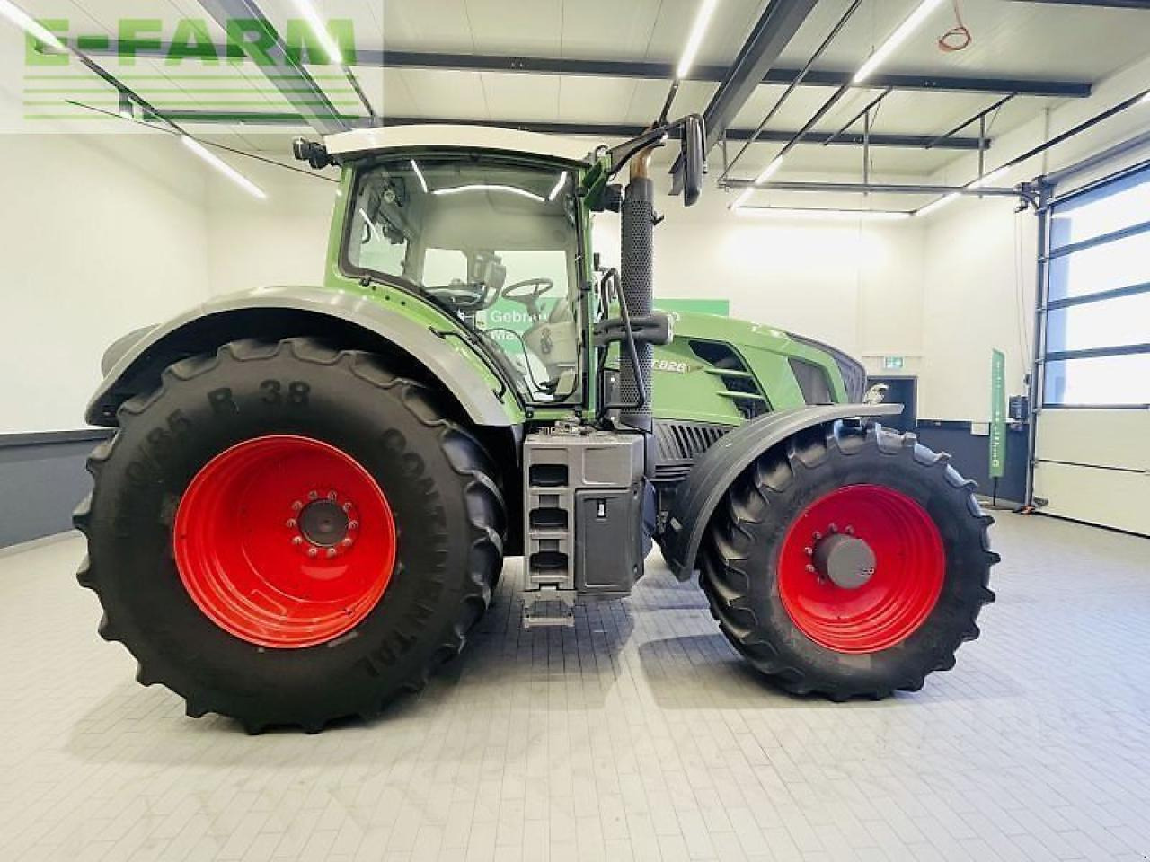 Fendt 828 vario scr profi Profi - Traktor: pilt 4 Fendt 828 vario scr profi Profi - Traktor: pilt 4